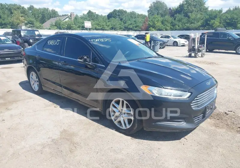 2016 Ford FUSION фото
