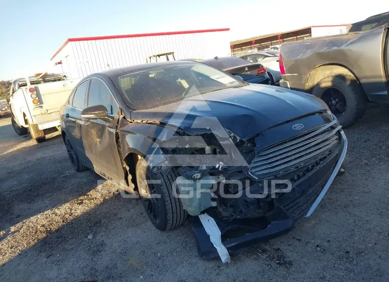 2016 Ford FUSION фото