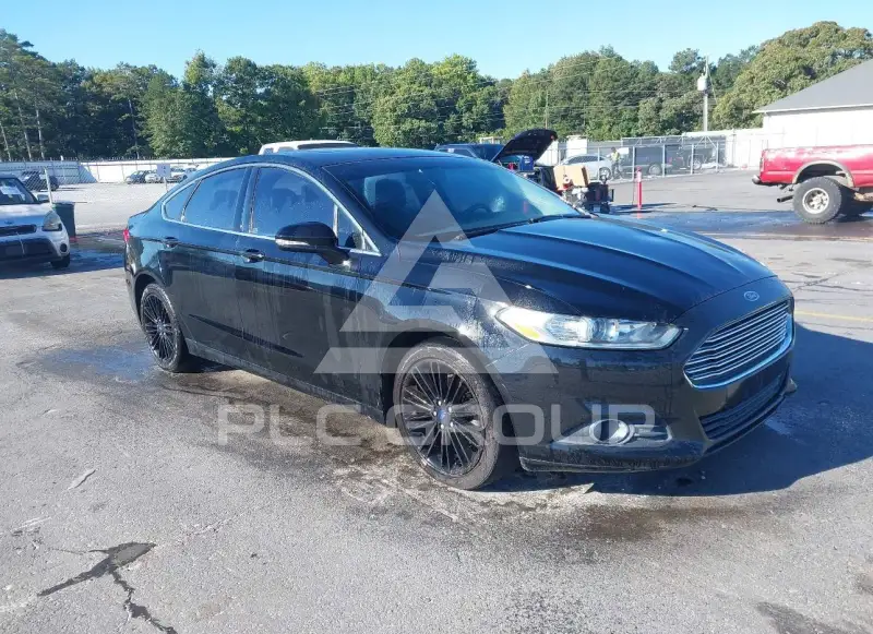 2016 Ford FUSION photo