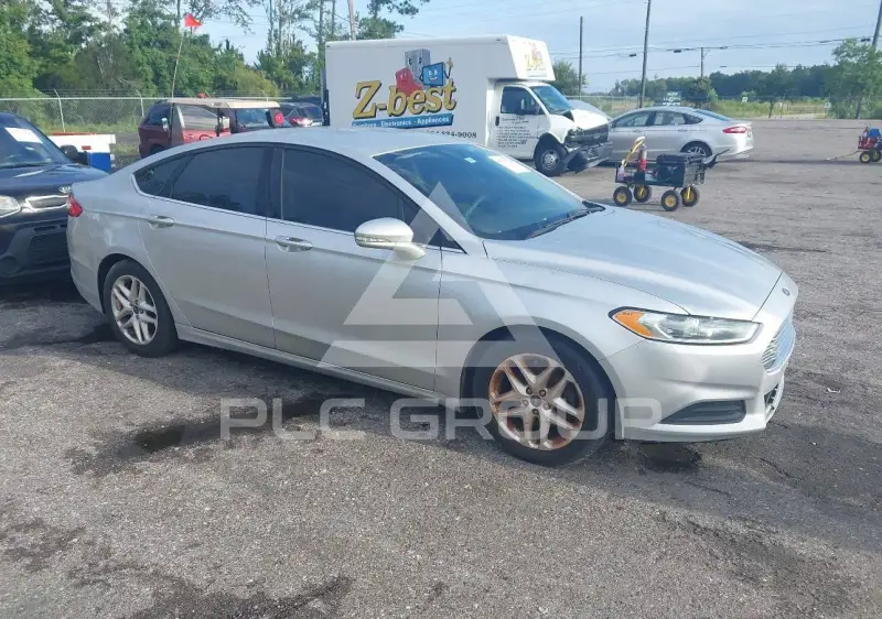2016 Ford FUSION фото