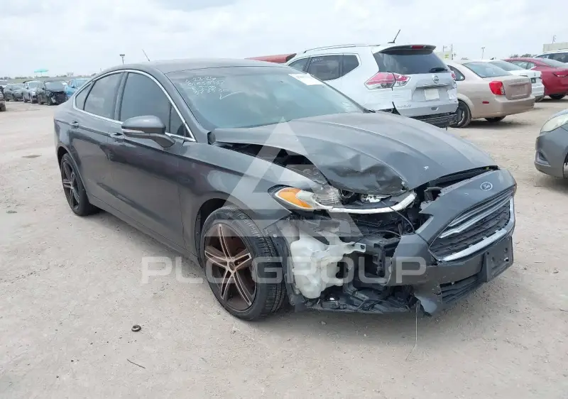 2016 Ford FUSION photo