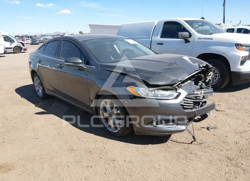 2016 Ford FUSION фото