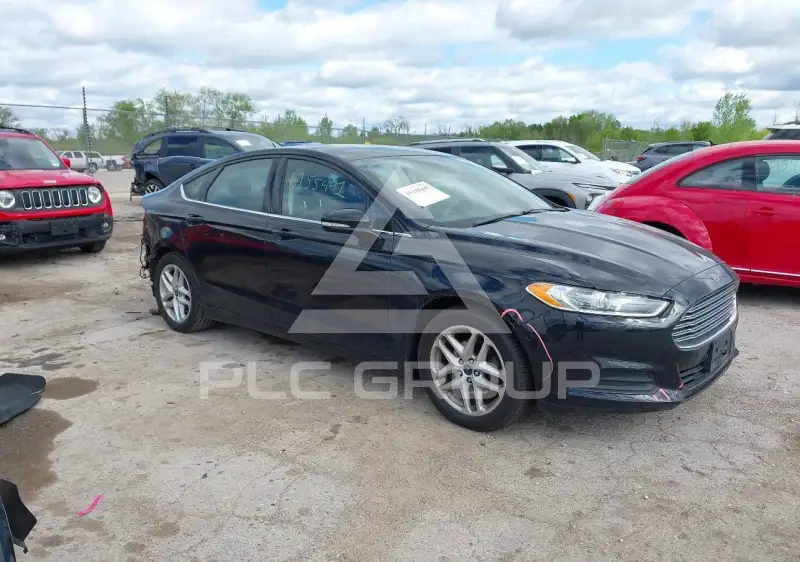 2016 Ford FUSION фото