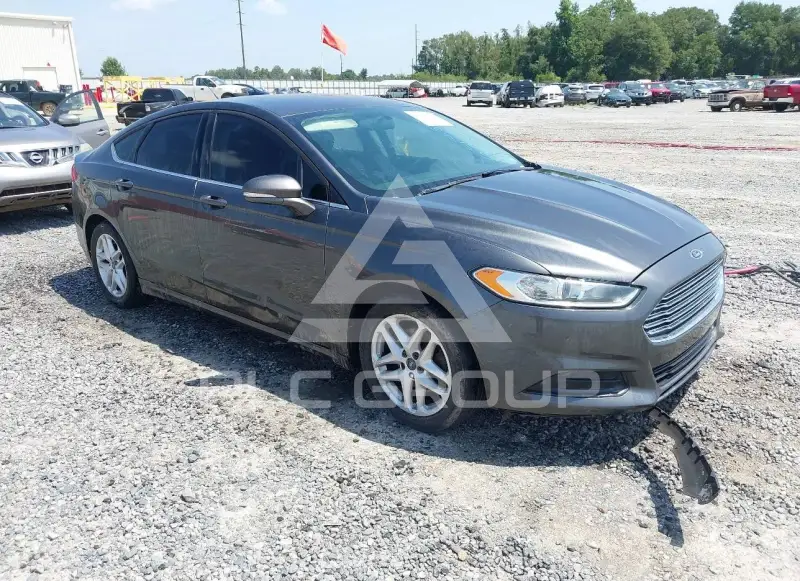2016 Ford FUSION фото