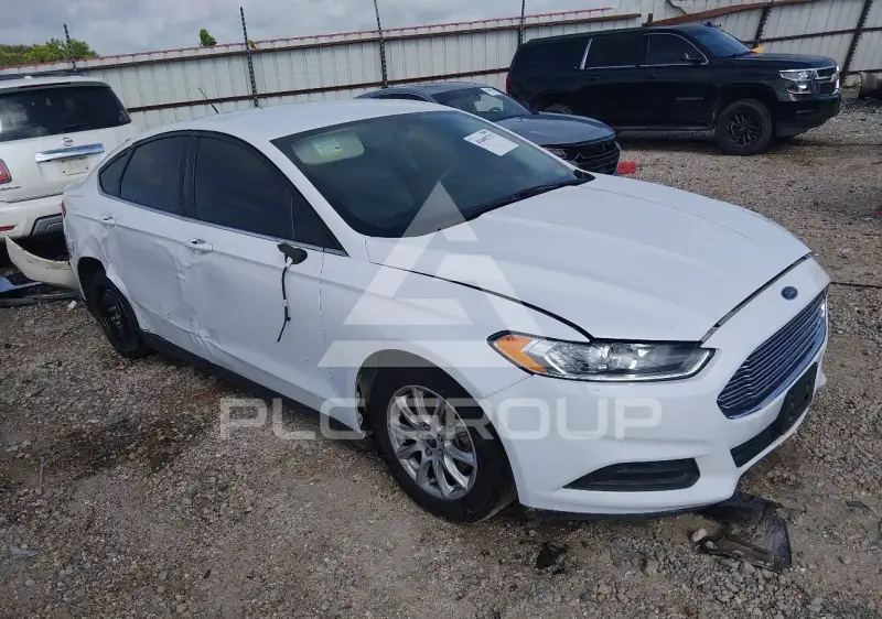 2016 Ford FUSION photo