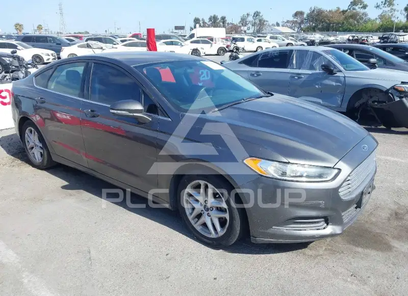 2016 Ford FUSION фото