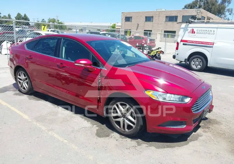 2016 Ford FUSION photo
