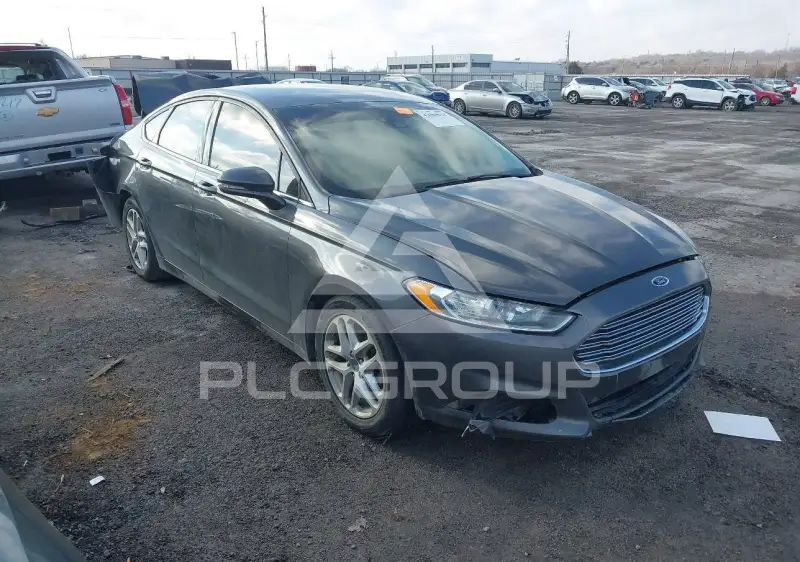 2016 Ford FUSION фото