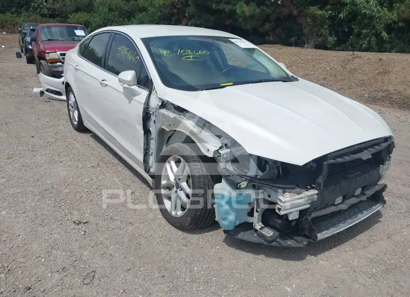 2016 Ford FUSION photo
