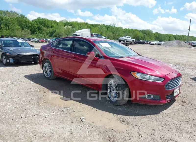 2016 Ford FUSION фото