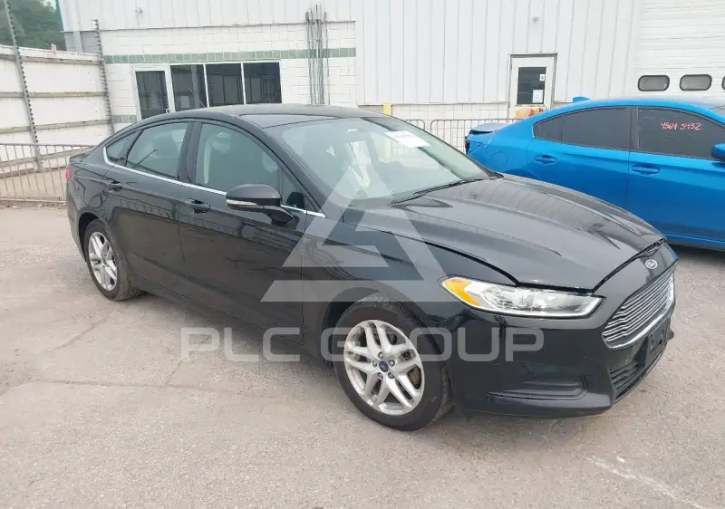 2016 Ford FUSION photo