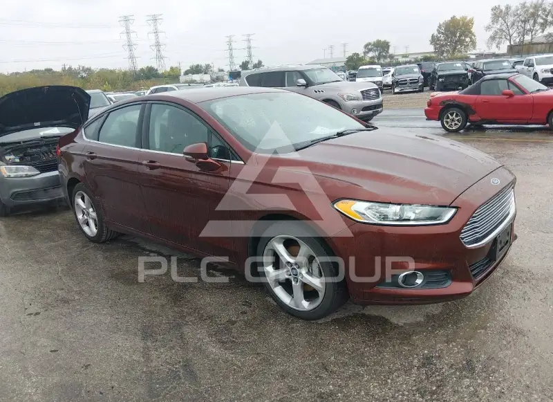 2016 Ford FUSION photo