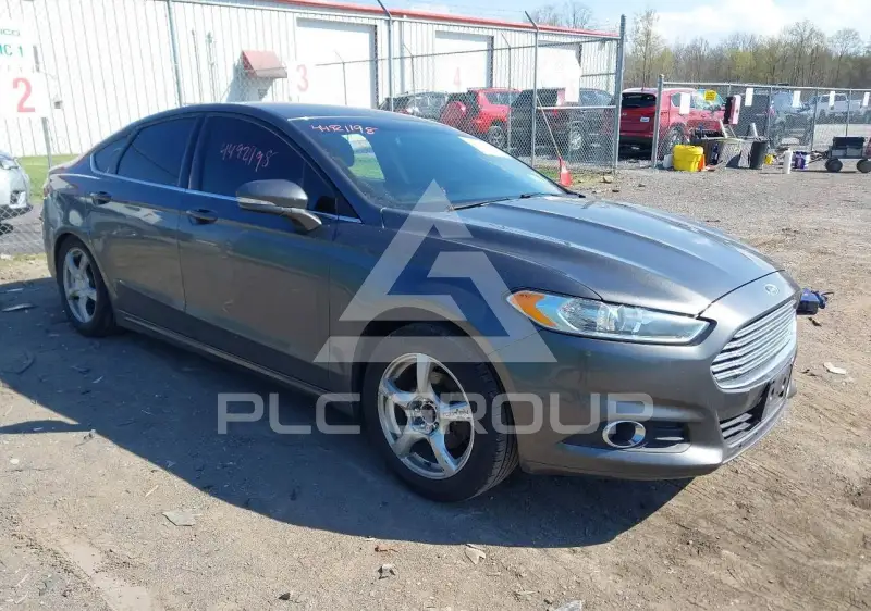 2016 Ford FUSION фото