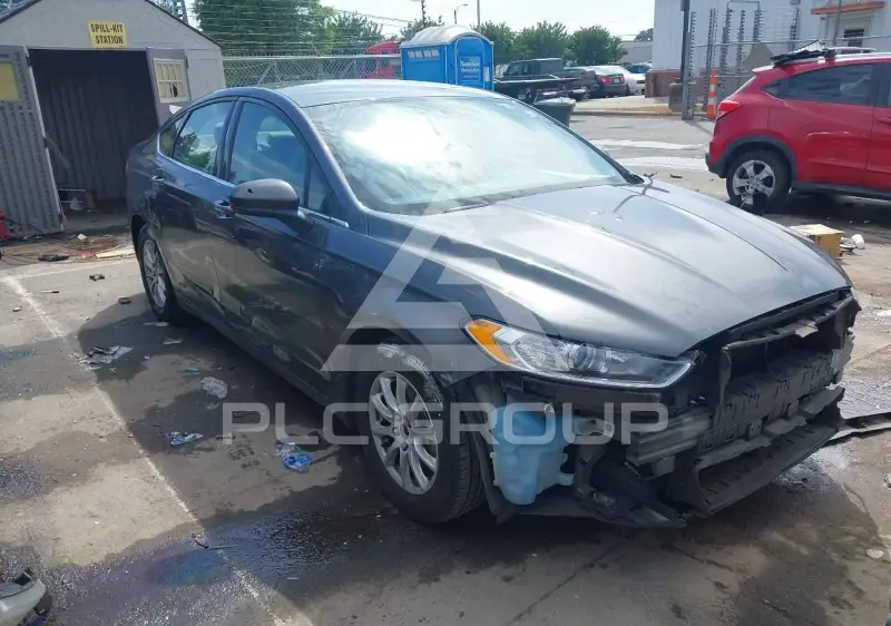 2016 Ford FUSION фото