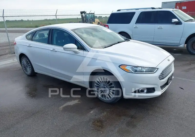 2016 Ford FUSION photo