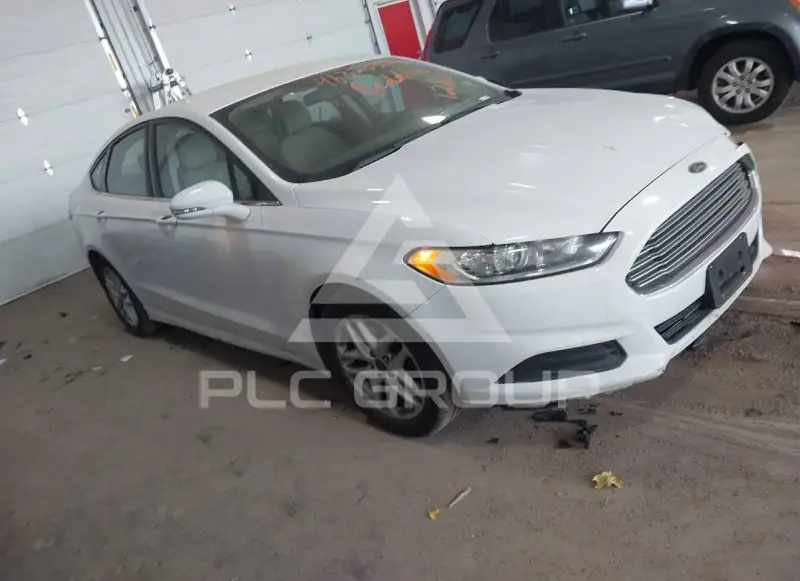 2016 Ford FUSION фото
