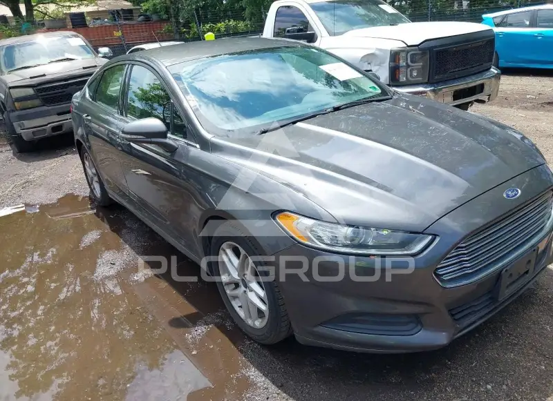 2016 Ford FUSION фото