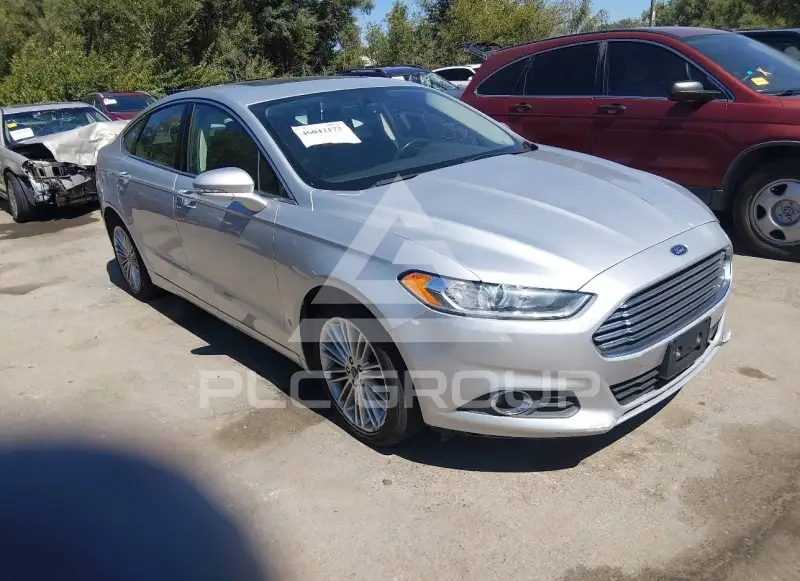2016 Ford FUSION фото