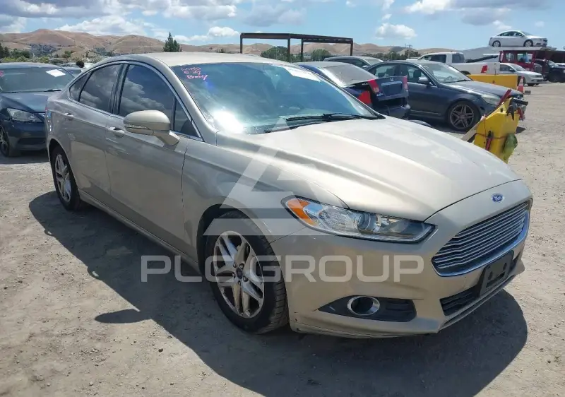 2016 Ford FUSION фото