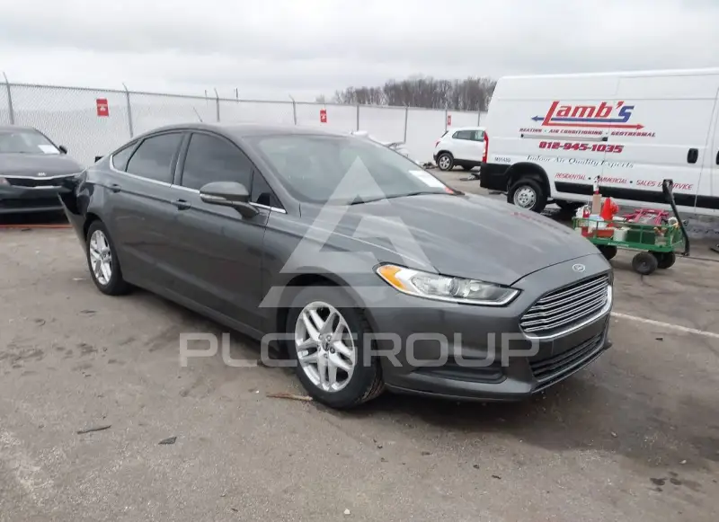 2016 Ford FUSION фото