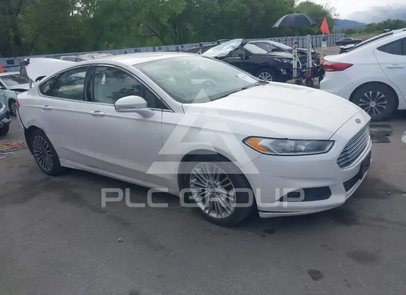 2016 Ford FUSION фото