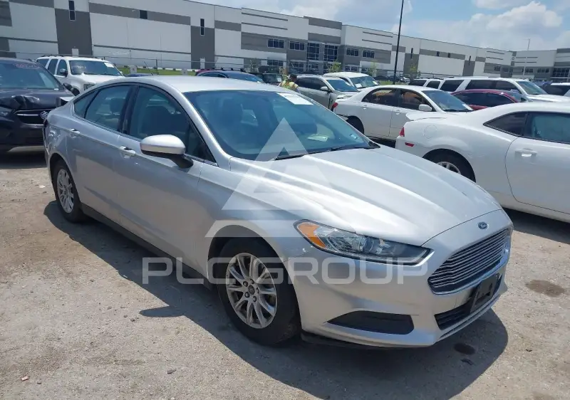 2016 Ford FUSION фото