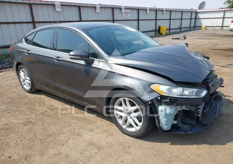 2016 Ford FUSION фото