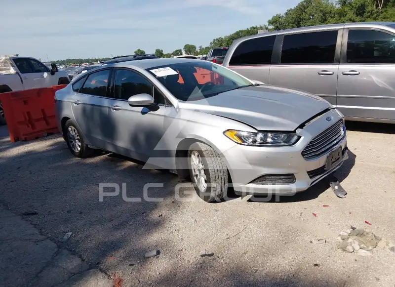 2016 Ford FUSION photo