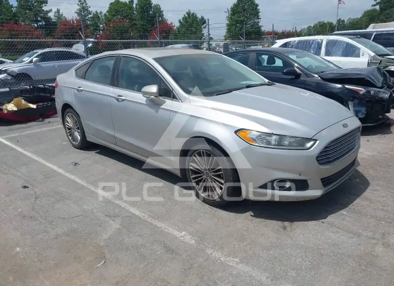 2016 Ford FUSION фото