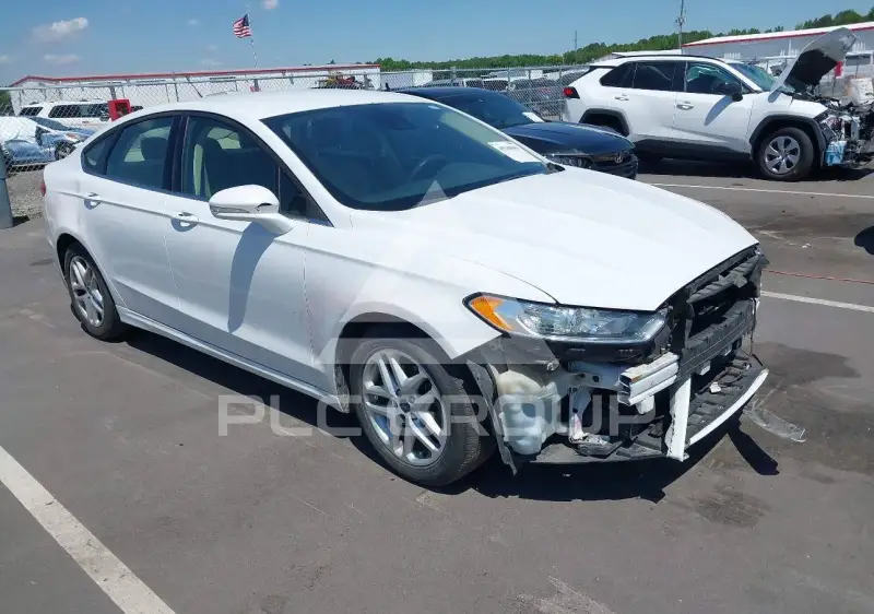 2016 Ford FUSION фото