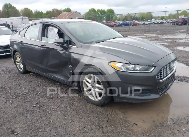 2016 Ford FUSION фото