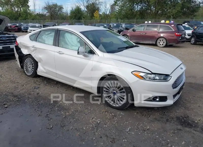 2016 Ford FUSION photo