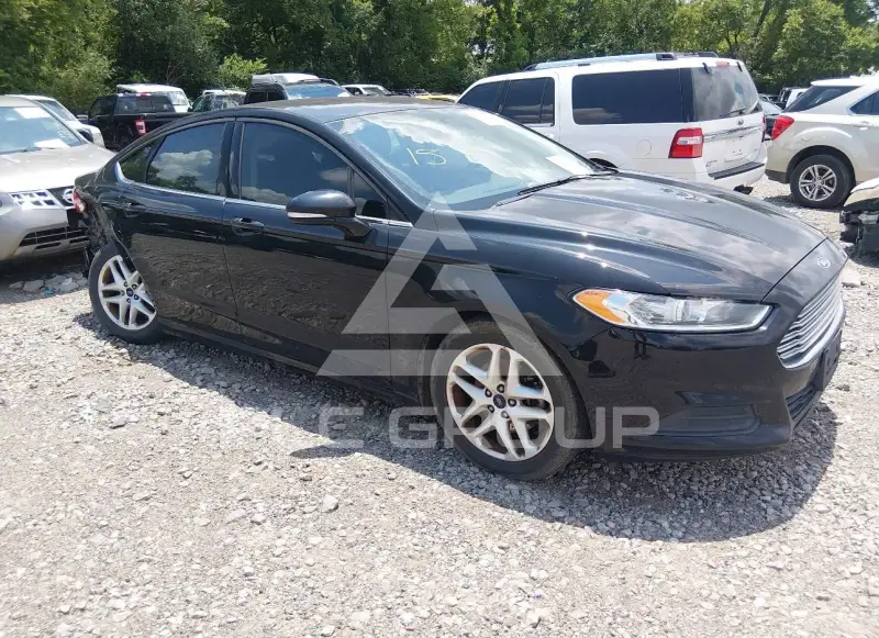 2016 Ford FUSION photo