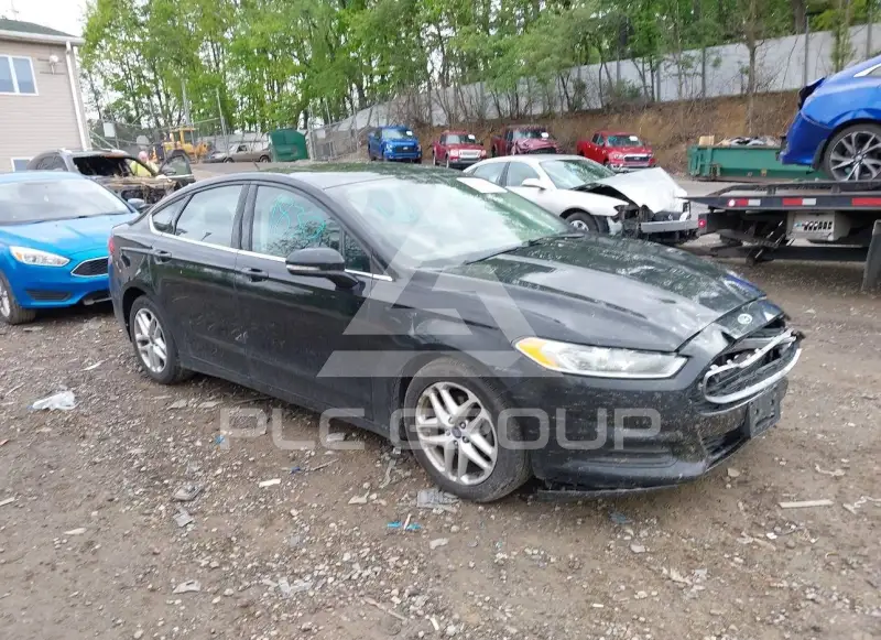 2016 Ford FUSION photo