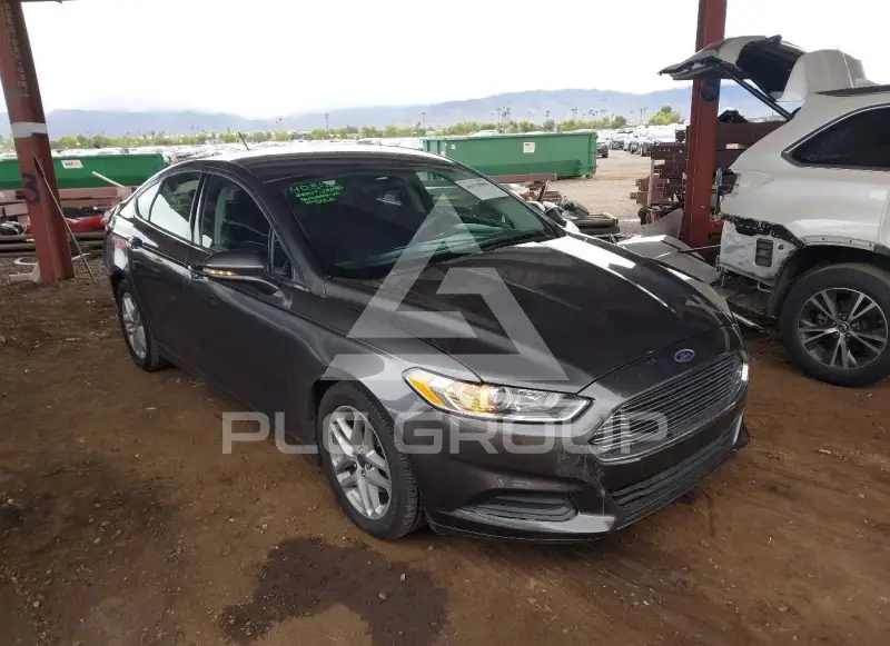 2016 Ford FUSION фото