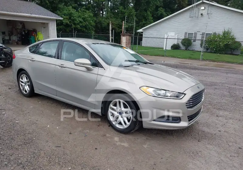 2016 Ford FUSION photo