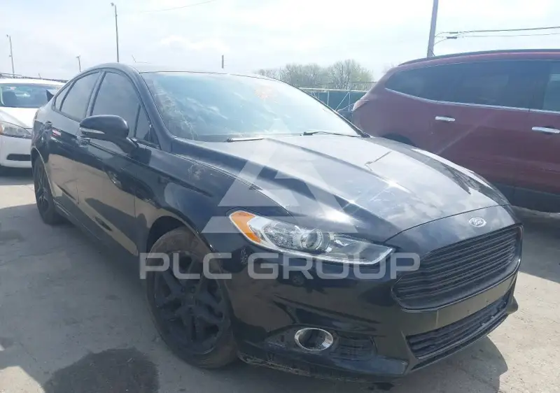 2016 Ford FUSION фото