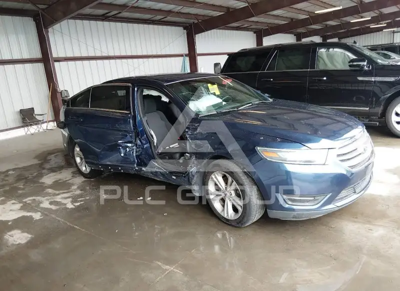 2016 Ford TAURUS фото