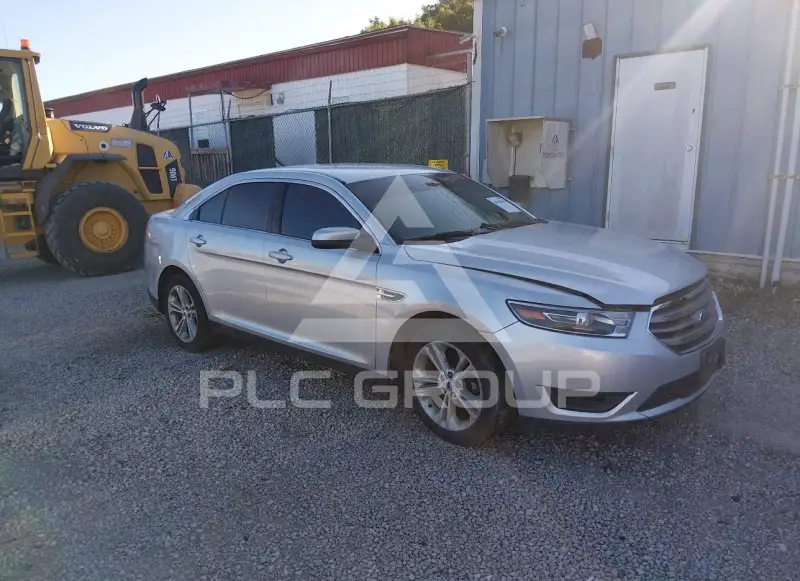 2016 Ford TAURUS photo
