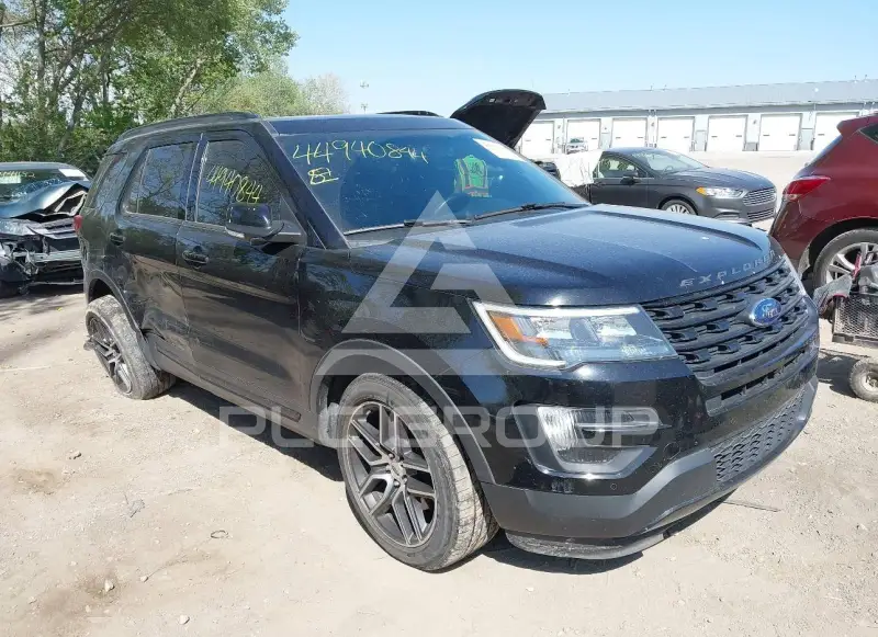 2016 Ford EXPLORER фото