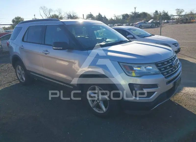 2016 Ford EXPLORER фото