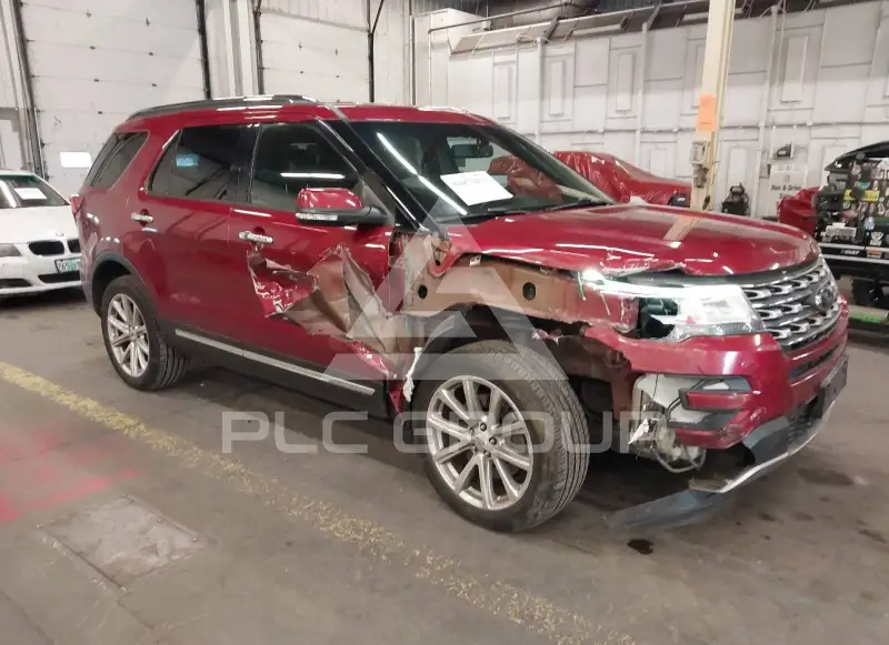 2016 Ford EXPLORER photo