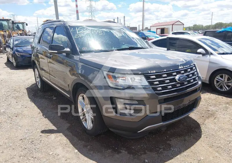 2016 Ford EXPLORER photo