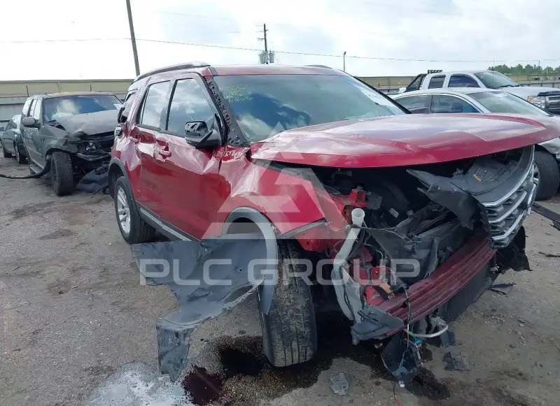 2016 Ford EXPLORER photo