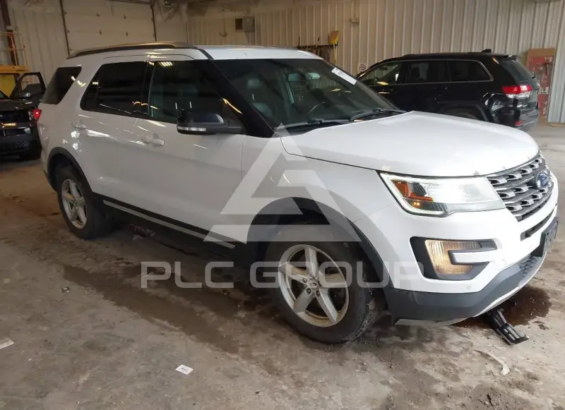 2016 Ford EXPLORER photo