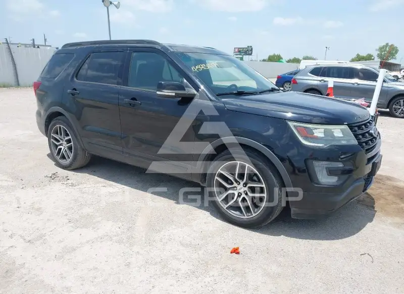 2016 Ford EXPLORER photo