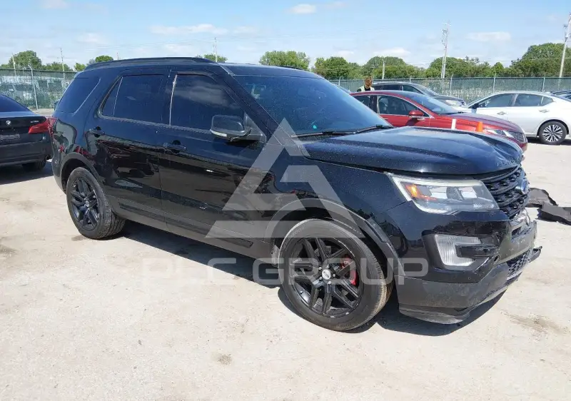 2016 Ford EXPLORER photo
