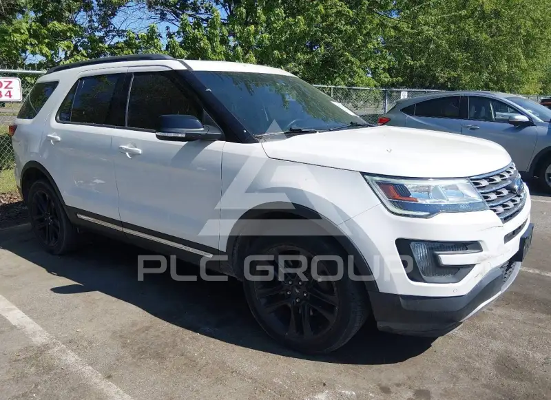 2016 Ford EXPLORER фото
