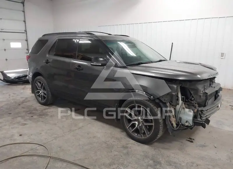2016 Ford EXPLORER photo