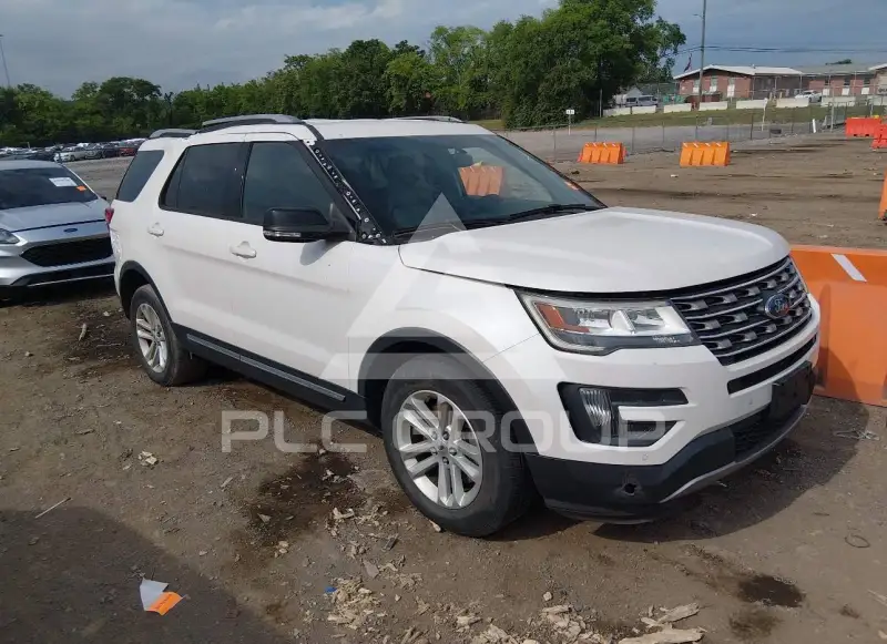 2016 Ford EXPLORER фото